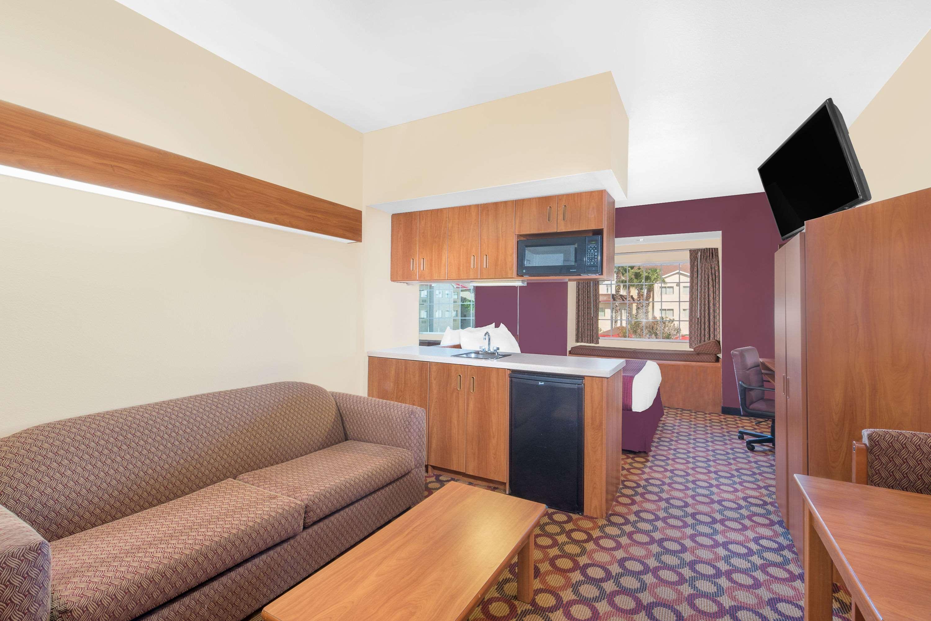 Microtel Inn & Suites By Wyndham Corpus Christi/Aransas Pass Exteriör bild